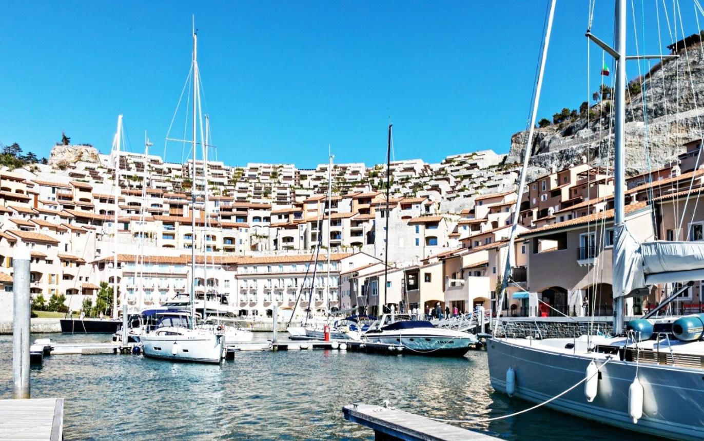 Portopiccolo Avolare Apartments In Borgo - Beach Included Sistiana Buitenkant foto